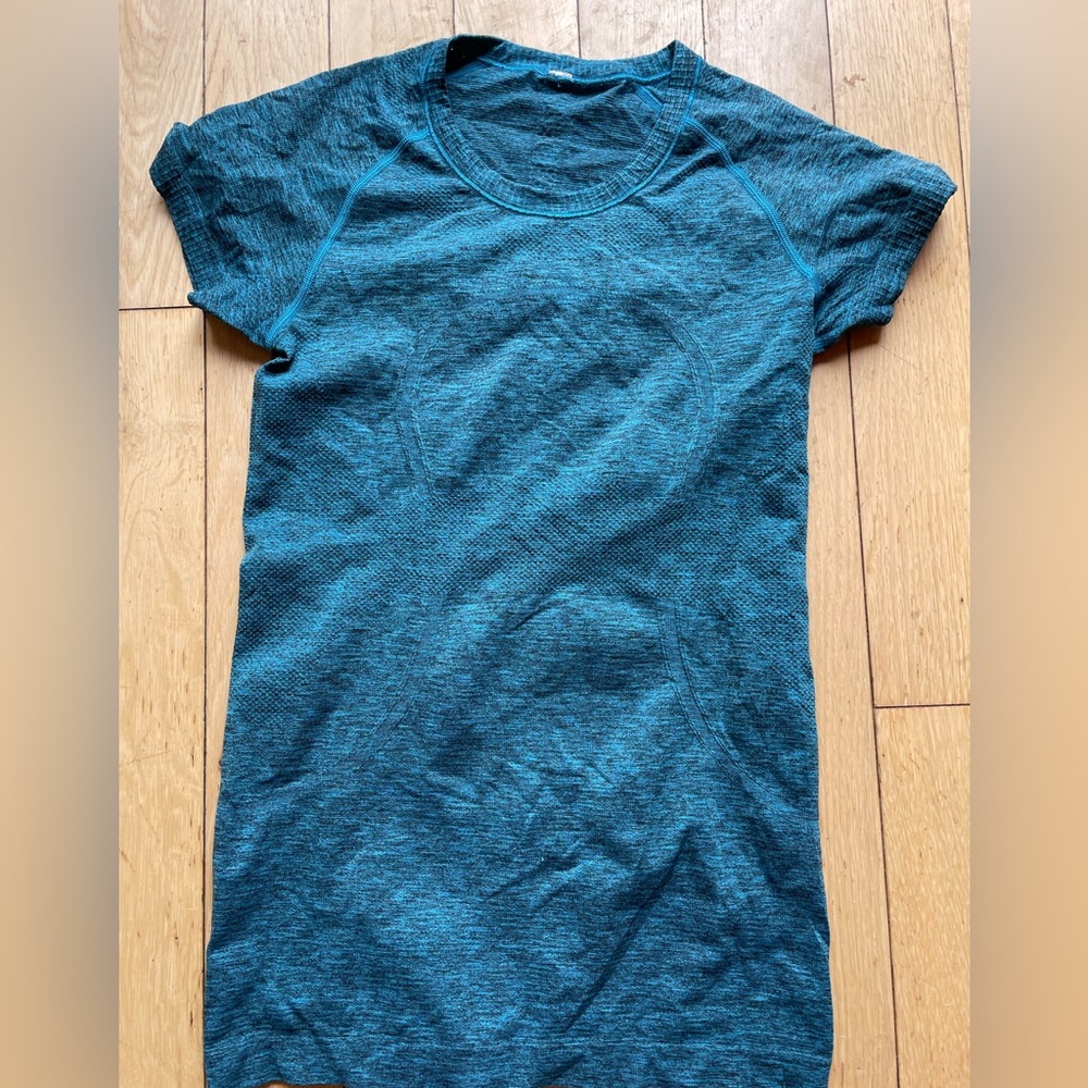 Lululemon Swiftly Blue Short Sleeve